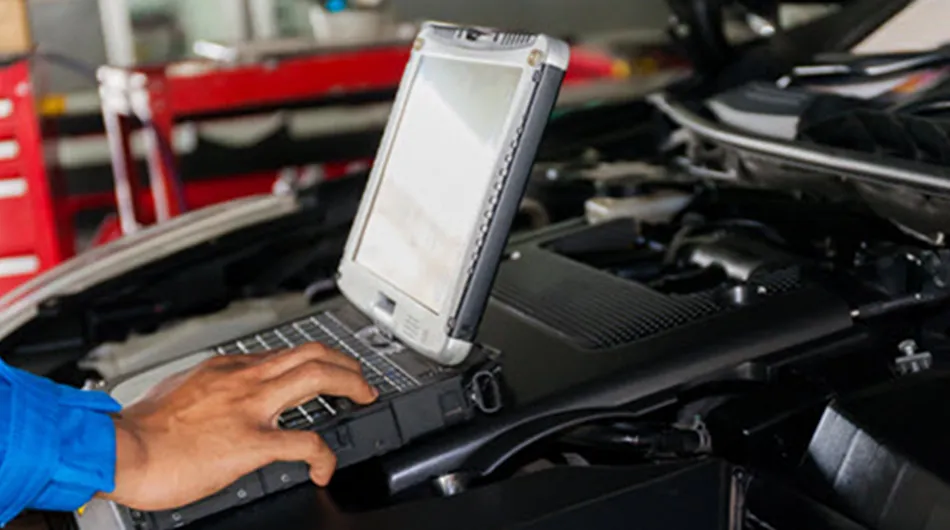 نرم‌افزار خودرو