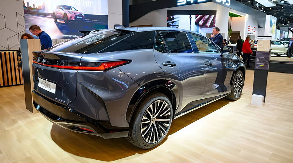 لوکس‌ترین خودروها